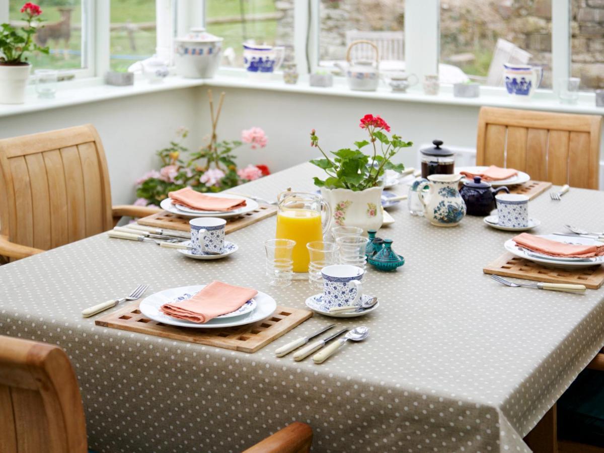 Bed and Breakfast Higher Tresmorn Farm Crackington Haven Zewnętrze zdjęcie